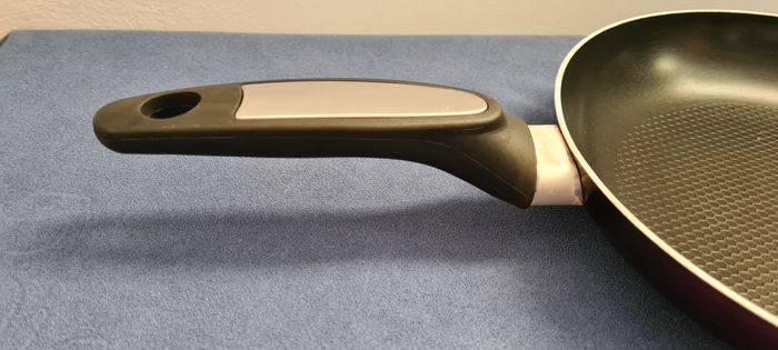 Poêle antiadhérente 24 cm - photo numéro 3