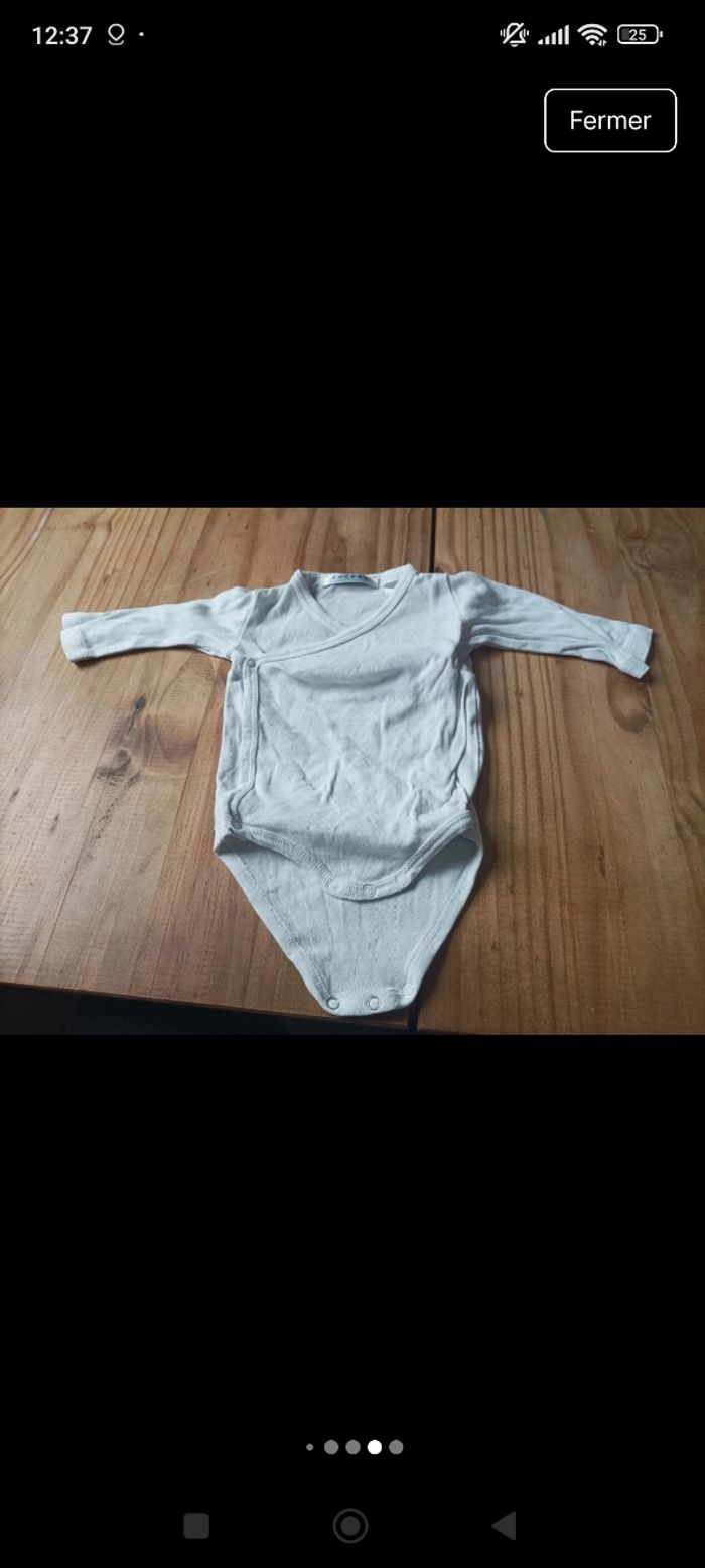 Lot de bodies - photo numéro 9