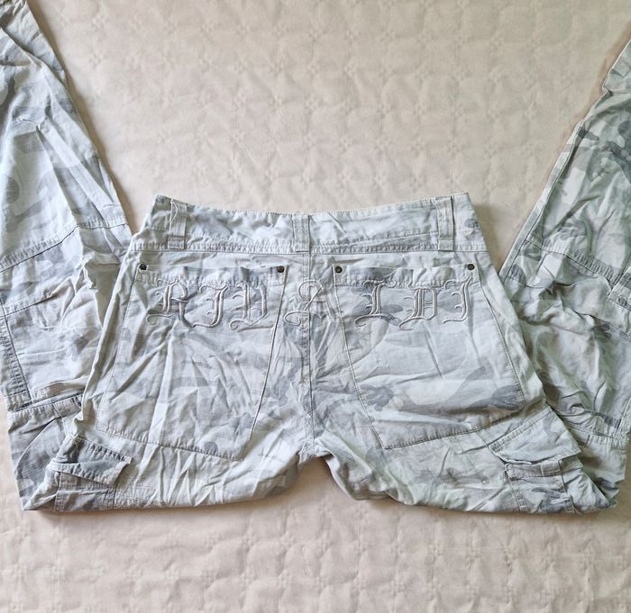 Pantalon cargo Y2k  , Rivaldi  , camouflage clair  , taille M