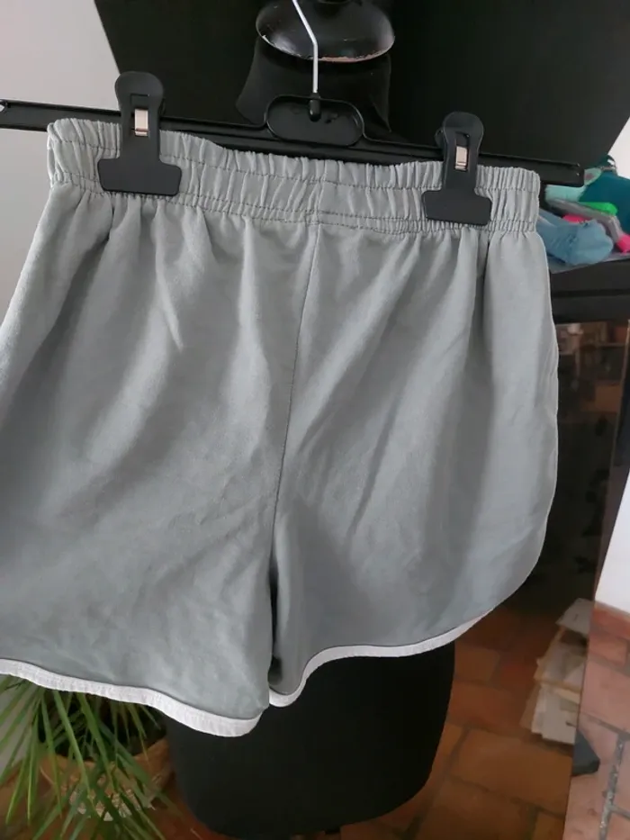 Short taille haute - photo numéro 3