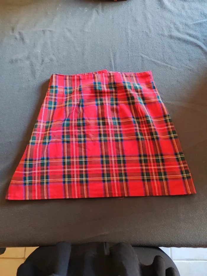 Mini-jupe écossaise taille 34 - photo numéro 2