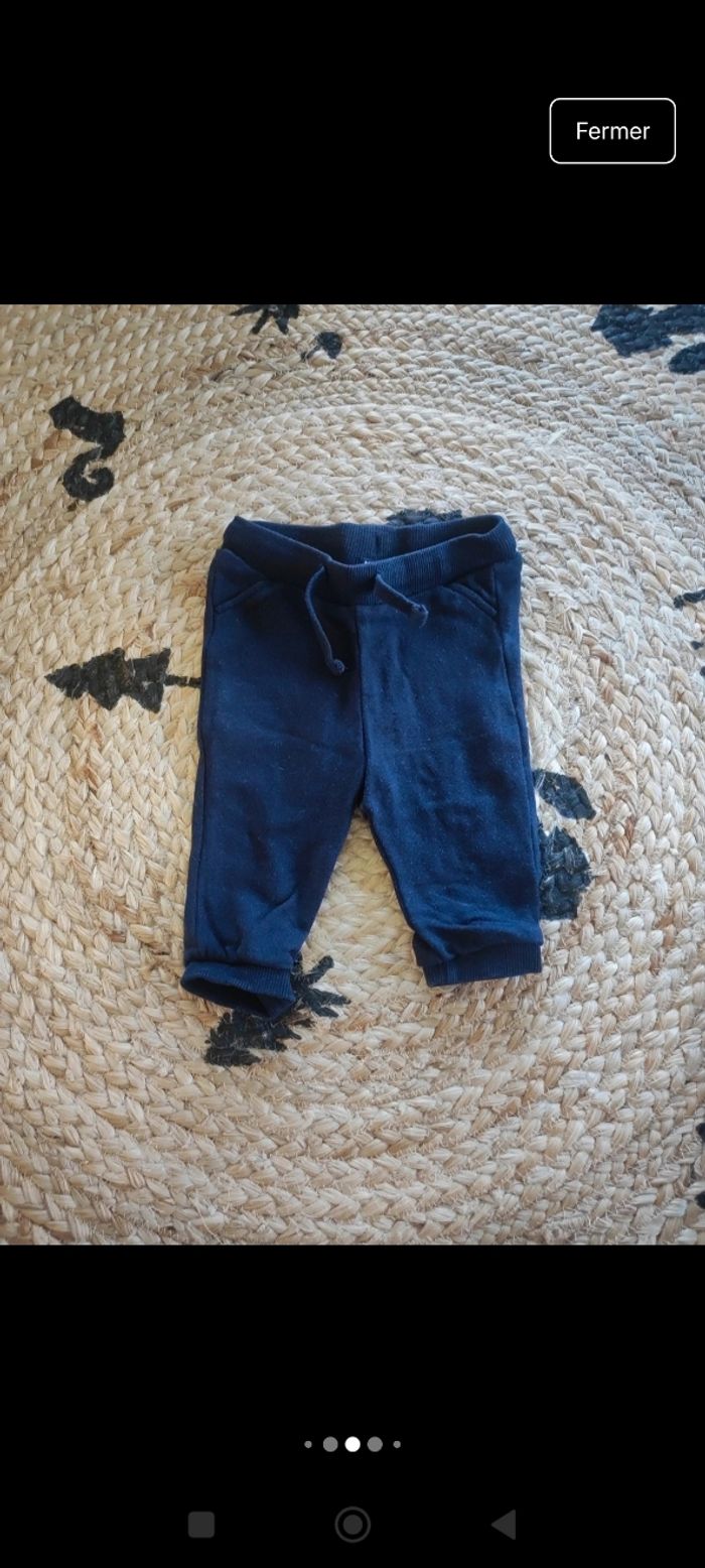 Lot 5 pantalons 6 mois - photo numéro 4