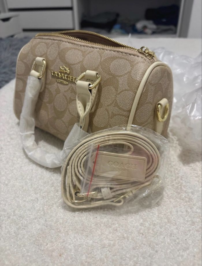 Sac à main avec bandoulière Coach / Beige Blanc / Beige White - photo numéro 7