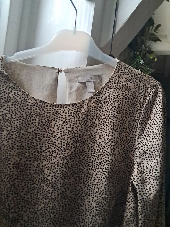 Robe de la marque H&M taille 38 - photo numéro 3