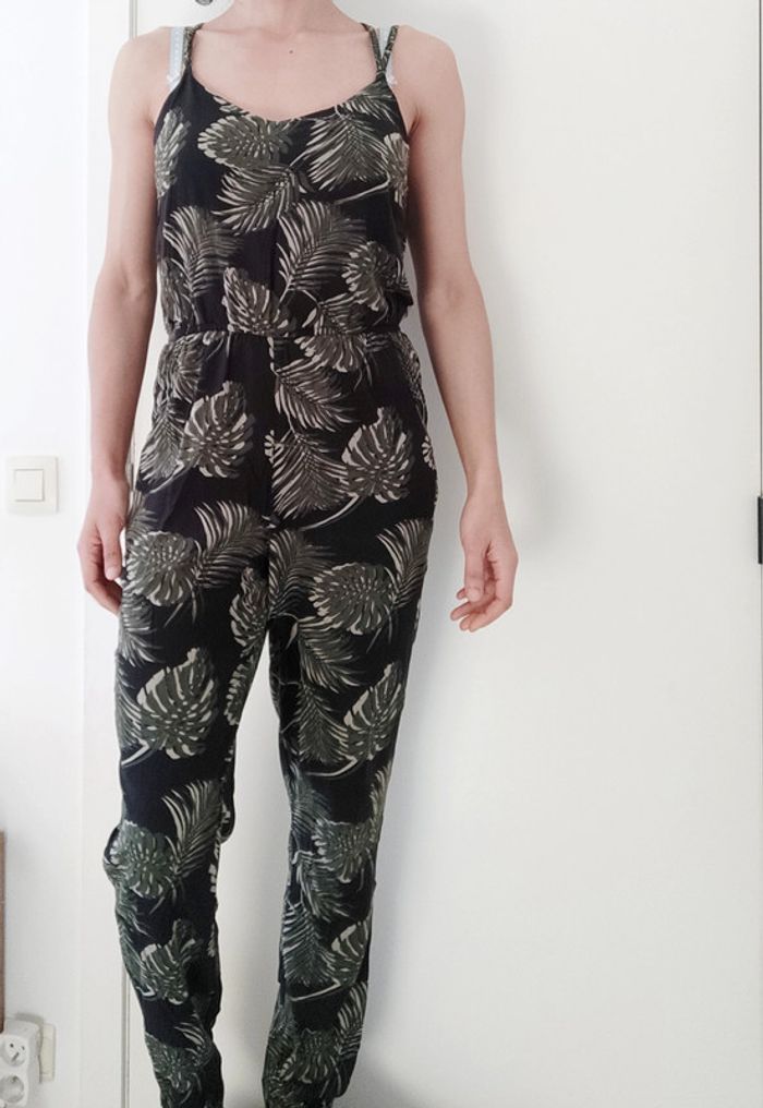 Belle combinaison Superdry "jungle" à bretelles S très bon état - photo numéro 2