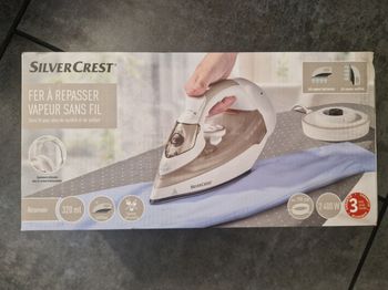 Fer à repasser sans fil NEUF