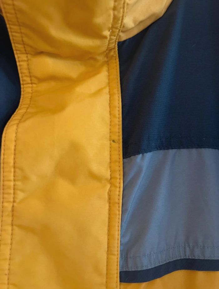 Magnifique manteau / veste Columbia Bugaboo vintage avec multiples poches taille M couleur jaune - photo numéro 4