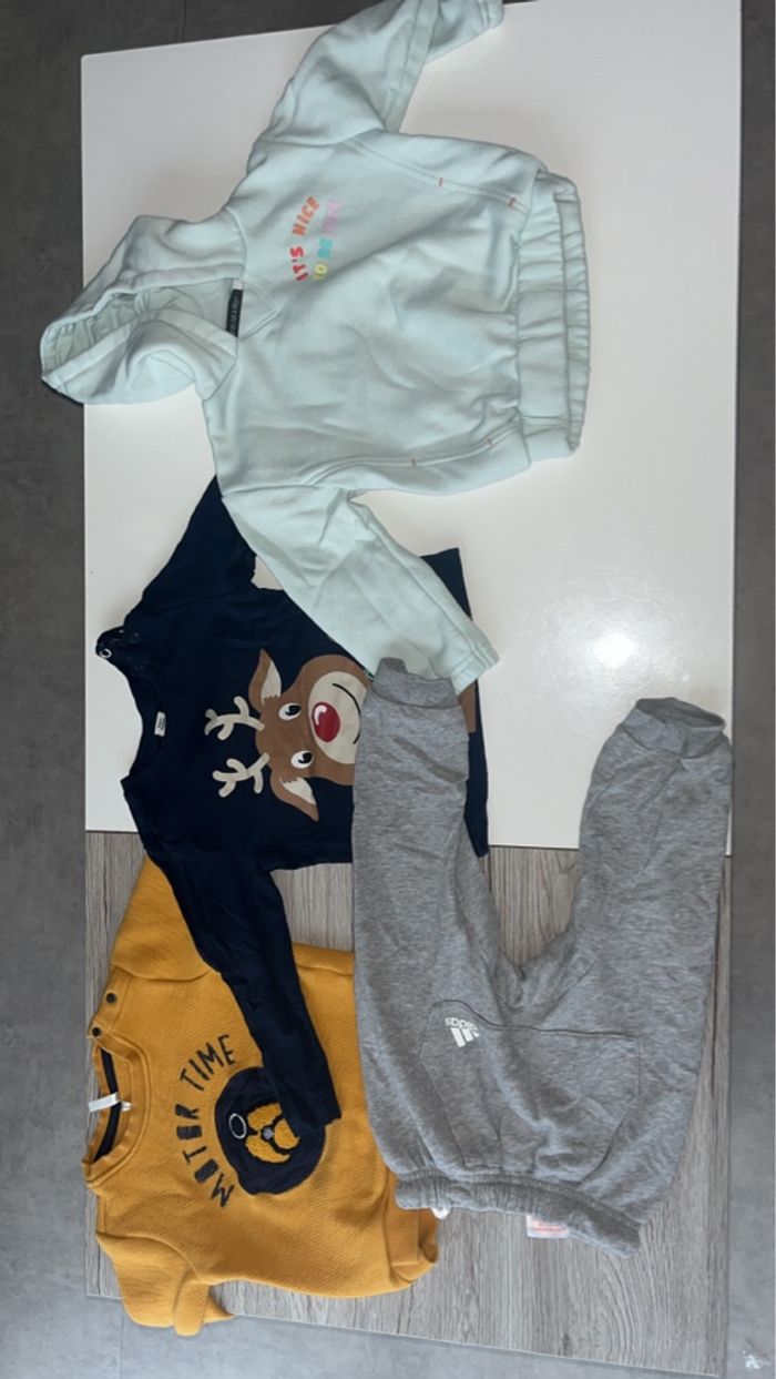 Lot de vêtement 12 mois - photo numéro 3