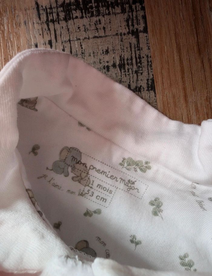 Pyjama 1 mois - photo numéro 4