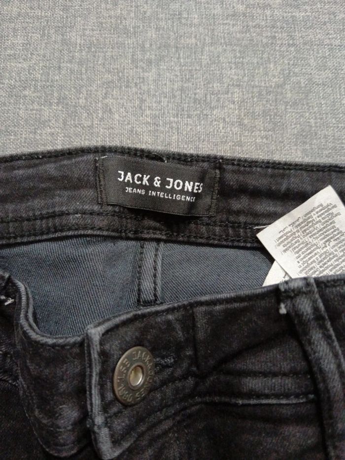 C63 jeans noir Jack&Jones W32 - photo numéro 3