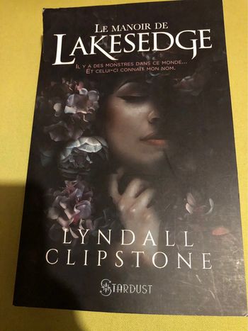 Livre le manoir de lakesedge