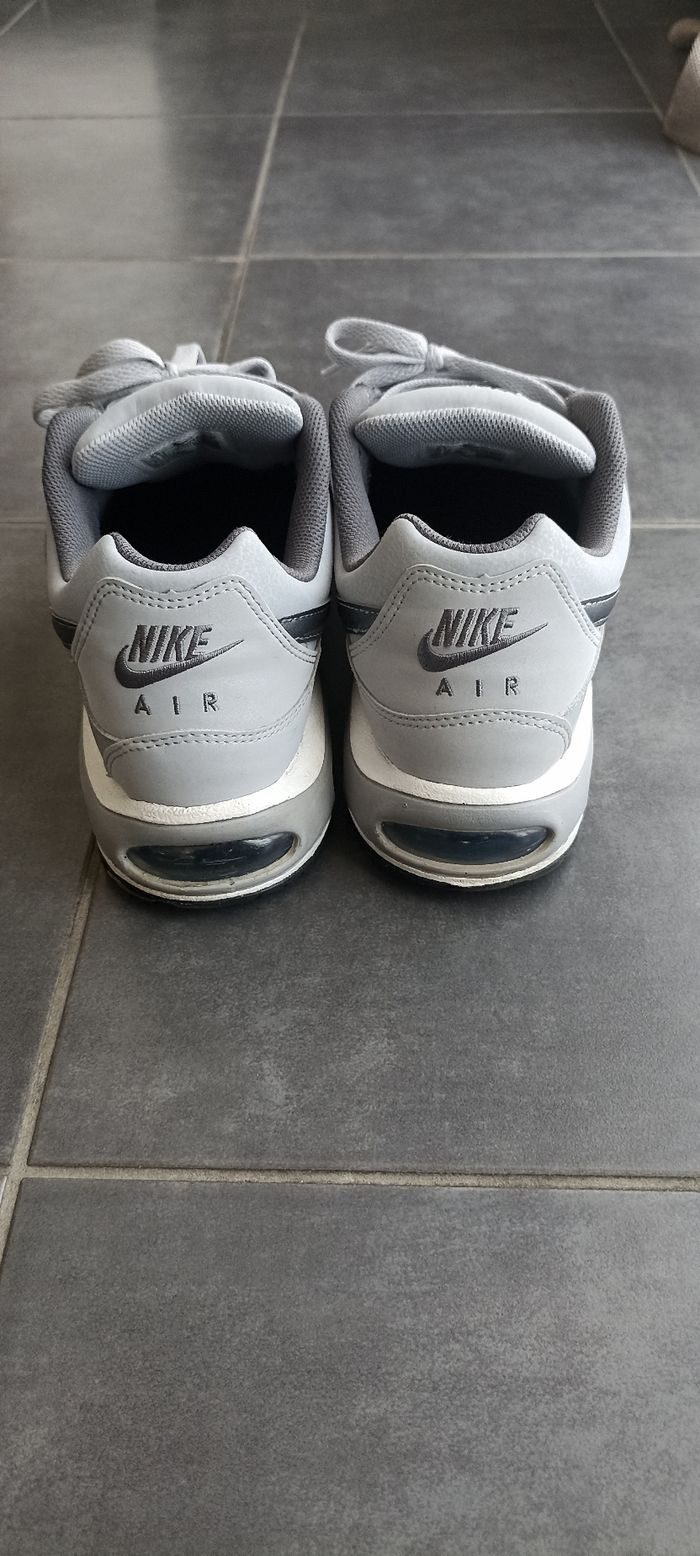 Baskets Nike Air Max Commande Leather - photo numéro 2