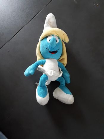 Peluche schtroumpfette