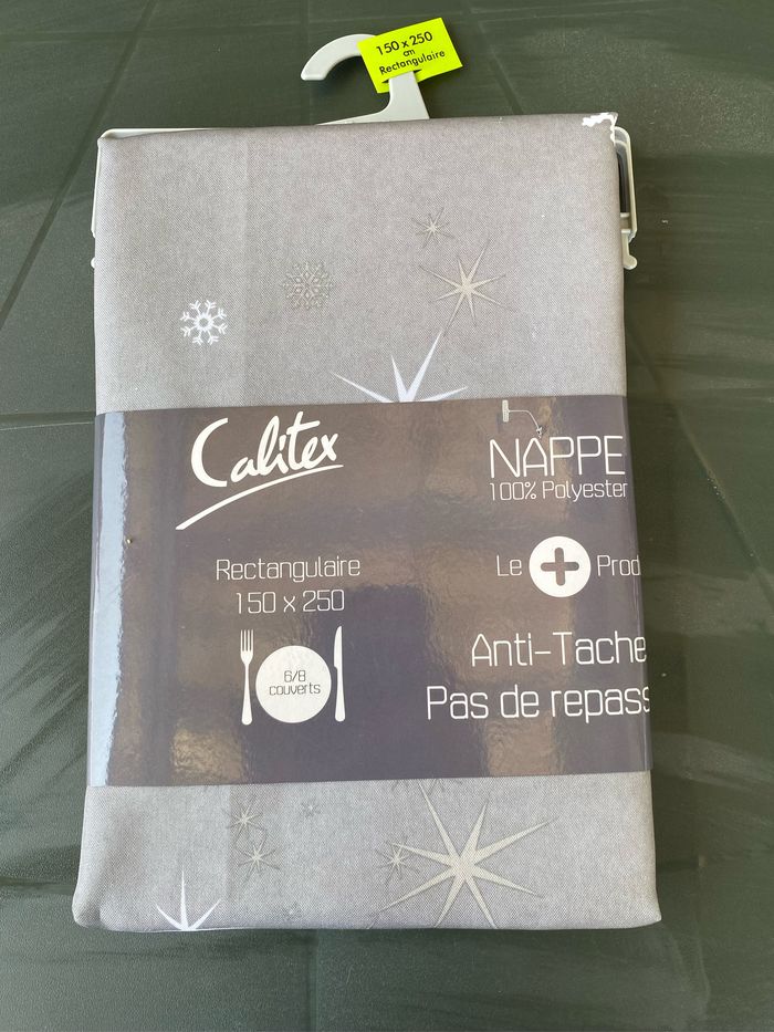 Nappe Calitex 150 x 250 neuve