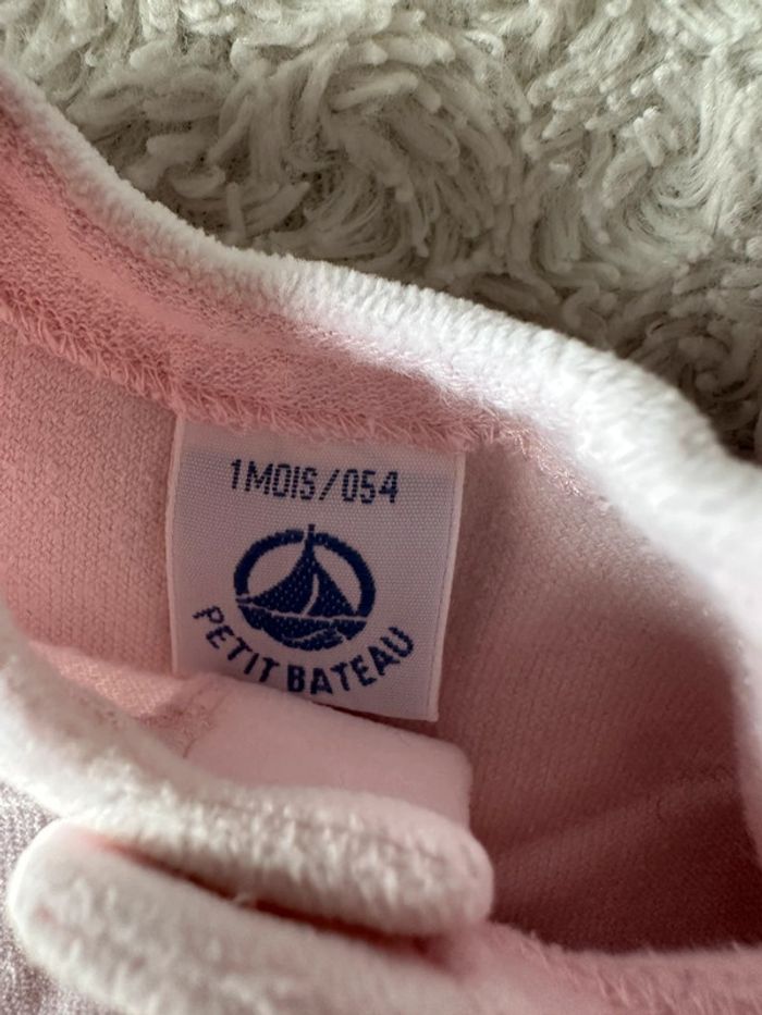 Gilet brassière taille 1 mois, marque petit bateau, très bon état - photo numéro 3