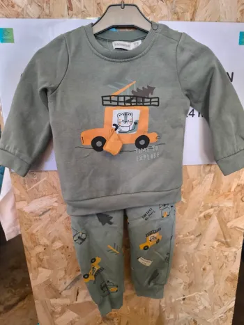 325560 ensemble pull + jogging vert garçon 18 mois orchestra