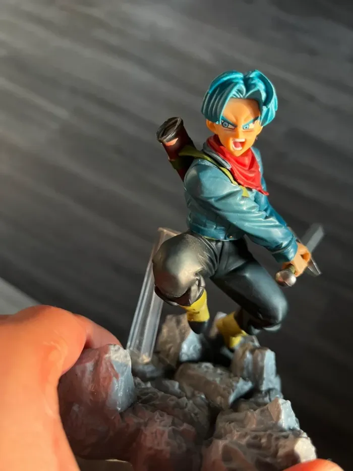 Figurine trunks dragon ball 2017 - photo numéro 3