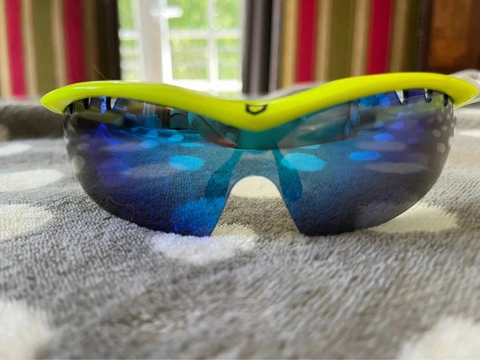 Lunette de soleil Catlike idéal courses, vélos, running - photo numéro 2