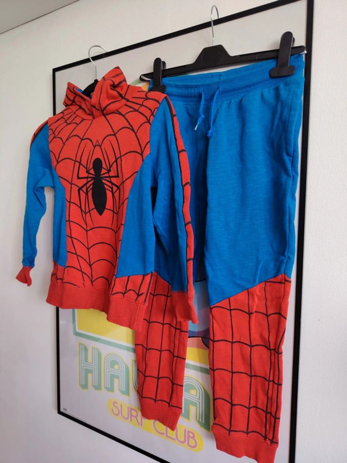 Survêtement Spider-Man – Taille 9 ans - photo numéro 2