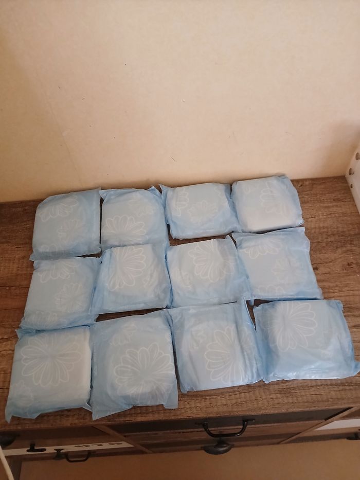 Lot de 12 protection tena - photo numéro 2