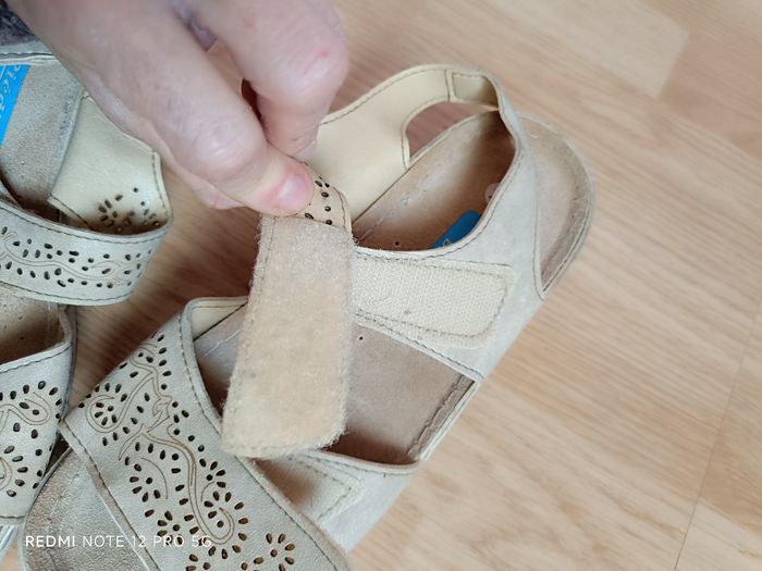 Nu-pieds beige cuir daim "Damart" Piedical p.37 - photo numéro 9