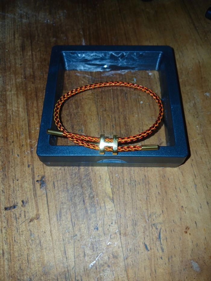 Bracelet en fils et fils d'or H - photo numéro 4