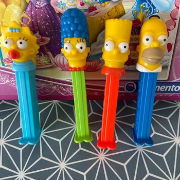 Pez simpsons