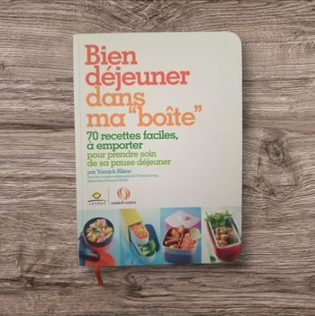Bien déjeuner dans ma boîte