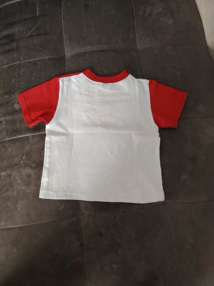 Lot t shirts 4 ans - photo numéro 16