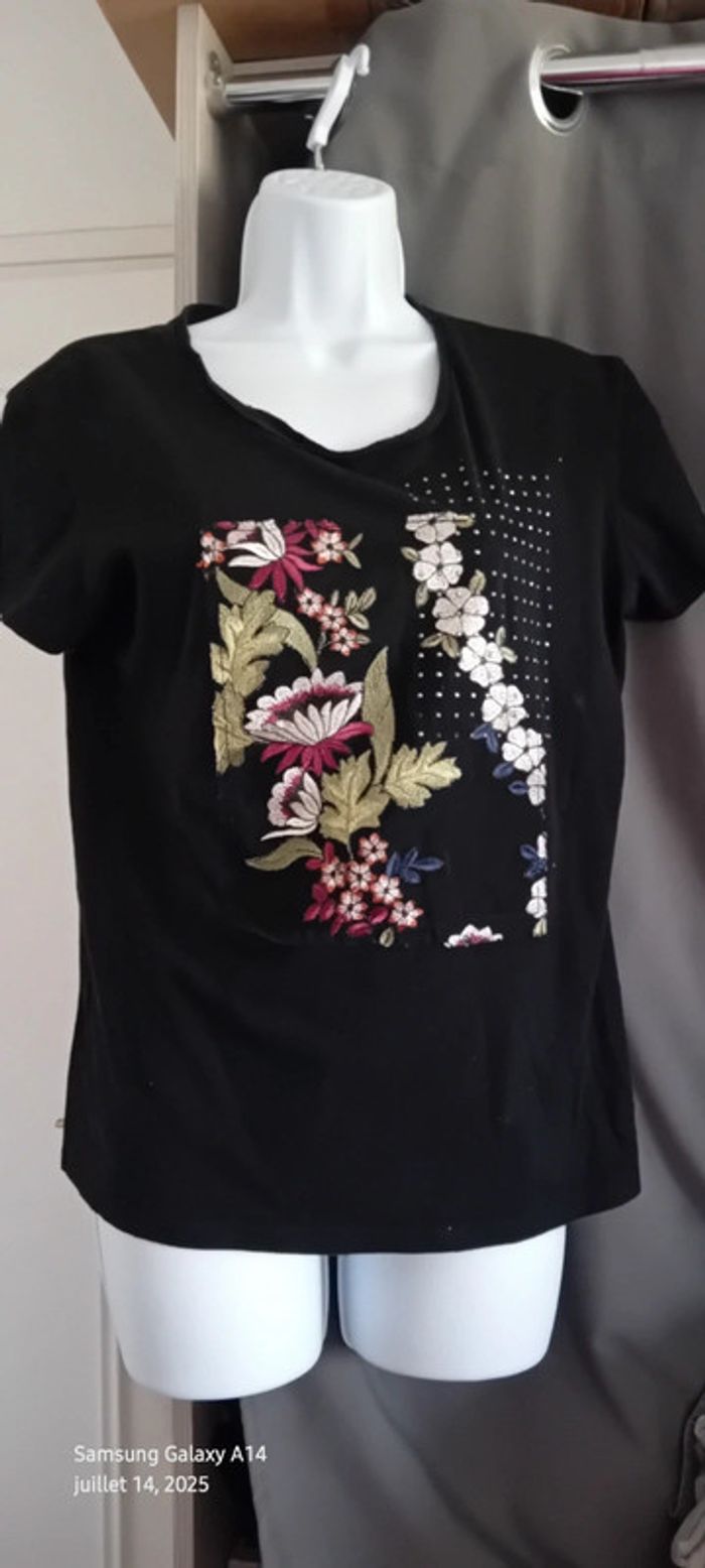 Haut noir motif fleurs avec broderies et clous femme S zara - photo numéro 11