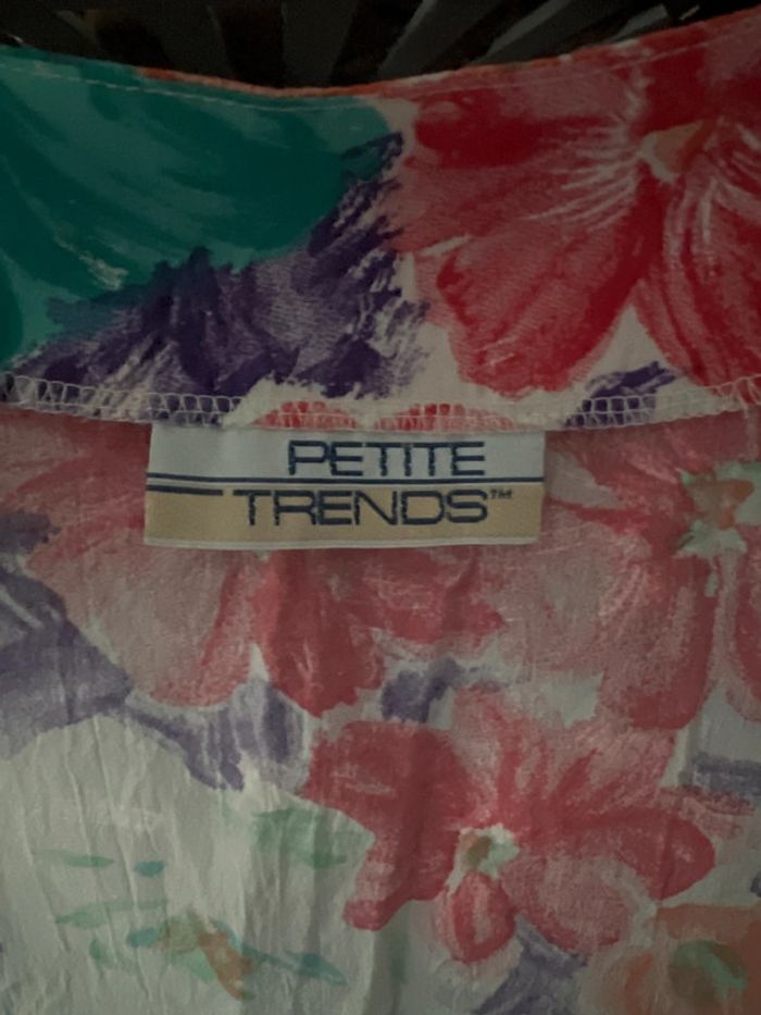 🌺 Blouse  fleurie multicolore – Petite Trend Taille : M - photo numéro 8