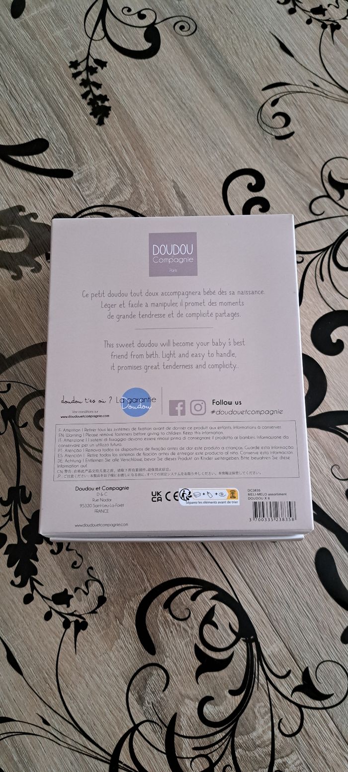 Coffret doudou ourson neuf - photo numéro 9