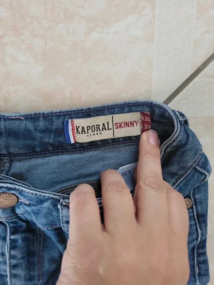 Joli jean Kaporal skinny w26 L32 - photo numéro 2