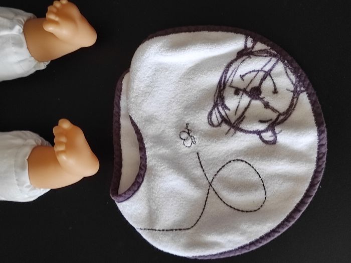 🍼 Bavoir en éponge Winnie l’Ourson – mixte 0-3 mois - photo numéro 2
