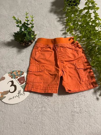 Très beau short pour bébé garçon