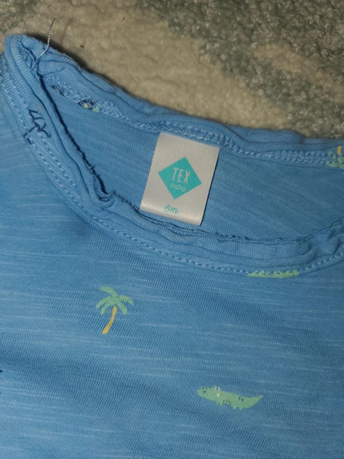 T-shirt 👶🏼 - photo numéro 3