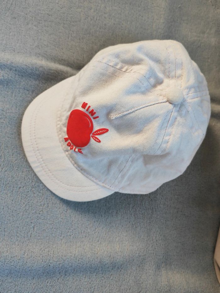 Casquette fille taille 1 an petite pomme