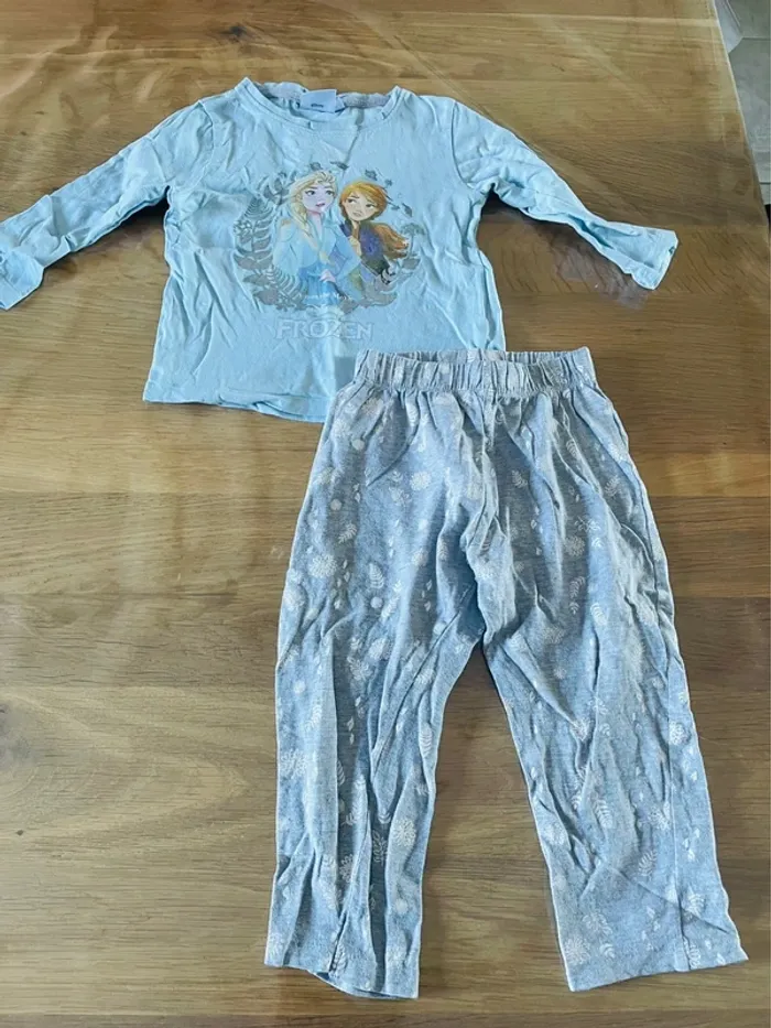 Lot pyjama débardeur la reine des neiges 2 ans - photo numéro 3