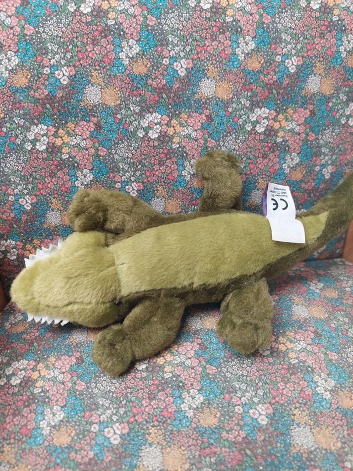 #4 Peluche crocodile vert Ravensden - photo numéro 4
