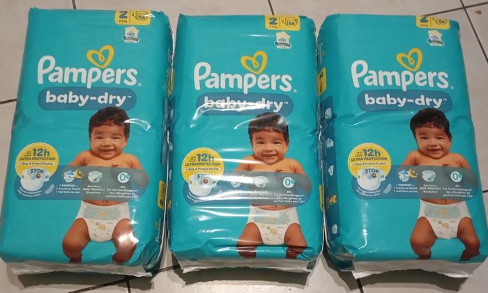 168 couches Pampers baby dry taille 2