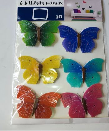 6 papillons pour décoration murale 8- 10 cm