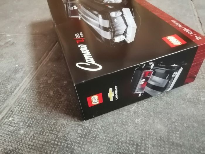 Lego Icons 10304 Chevrolet Camaro Z28

[NEUF] - photo numéro 6