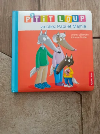 Livre P'tit loup va chez papi et mamie