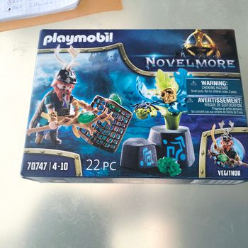 Boite 70747 novelmore playmobil neuve
