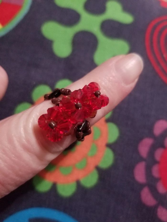 Jolie bague en perles de rocaille - photo numéro 2