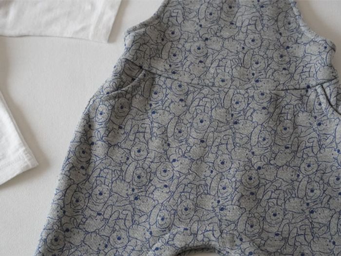 Lot de Vêtements 9 mois : 7 Pantalons + 1 Salopette + 6 Hauts - photo numéro 6