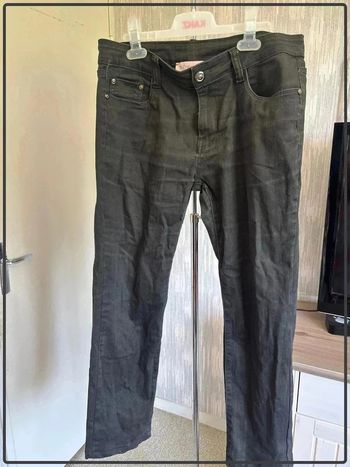 Jeans taille 44 marque berengelle
