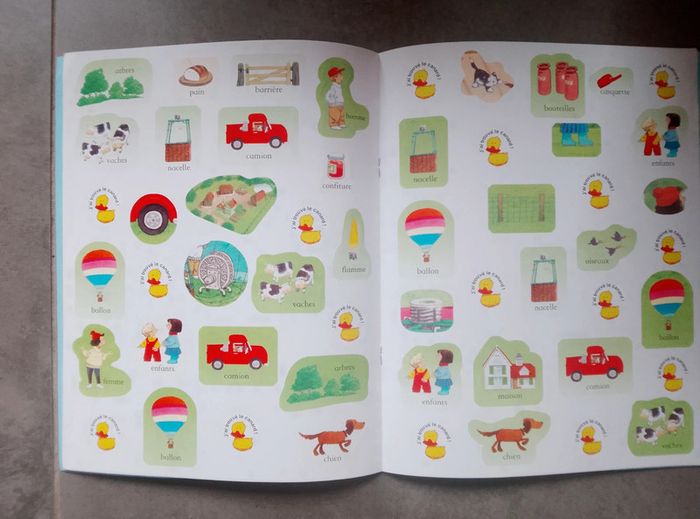 Livre enfant - les contes de la ferme autocollants - Une visite surprise - photo numéro 3