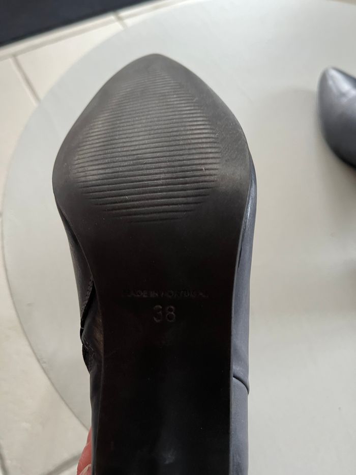 Bottines tout en cuir Brodequins neuves P.38 - photo numéro 5