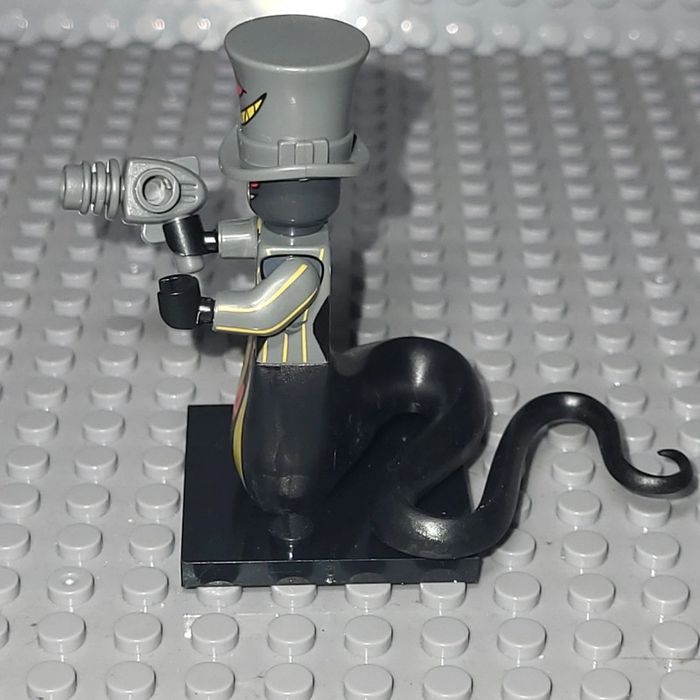 Minifigure / Figurine  🏨 Hazbin Hôtel 🏨 Sir Penthious - photo numéro 2